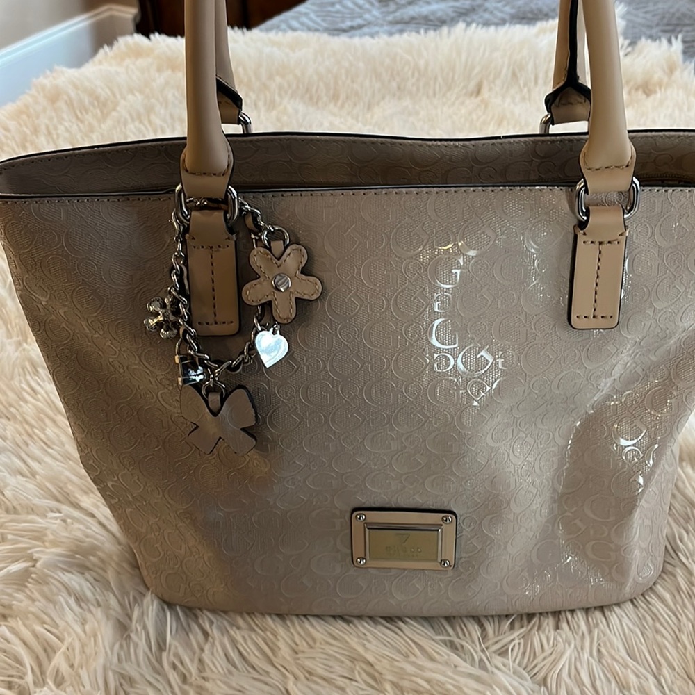 Guess shoulder bag